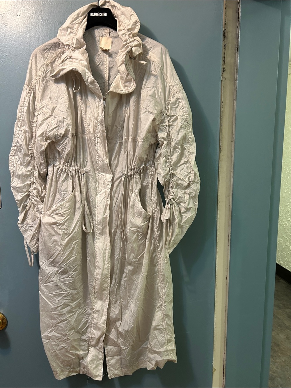 Lightweight Off White Drawstring Waist Trench Coat BRAND NEW NO TAG Size XS